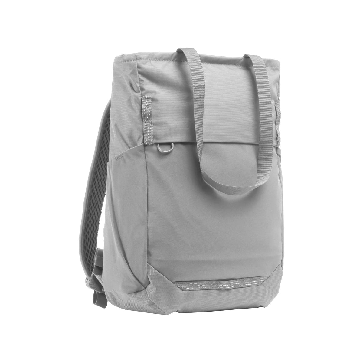 Motion Tote Pack 18L